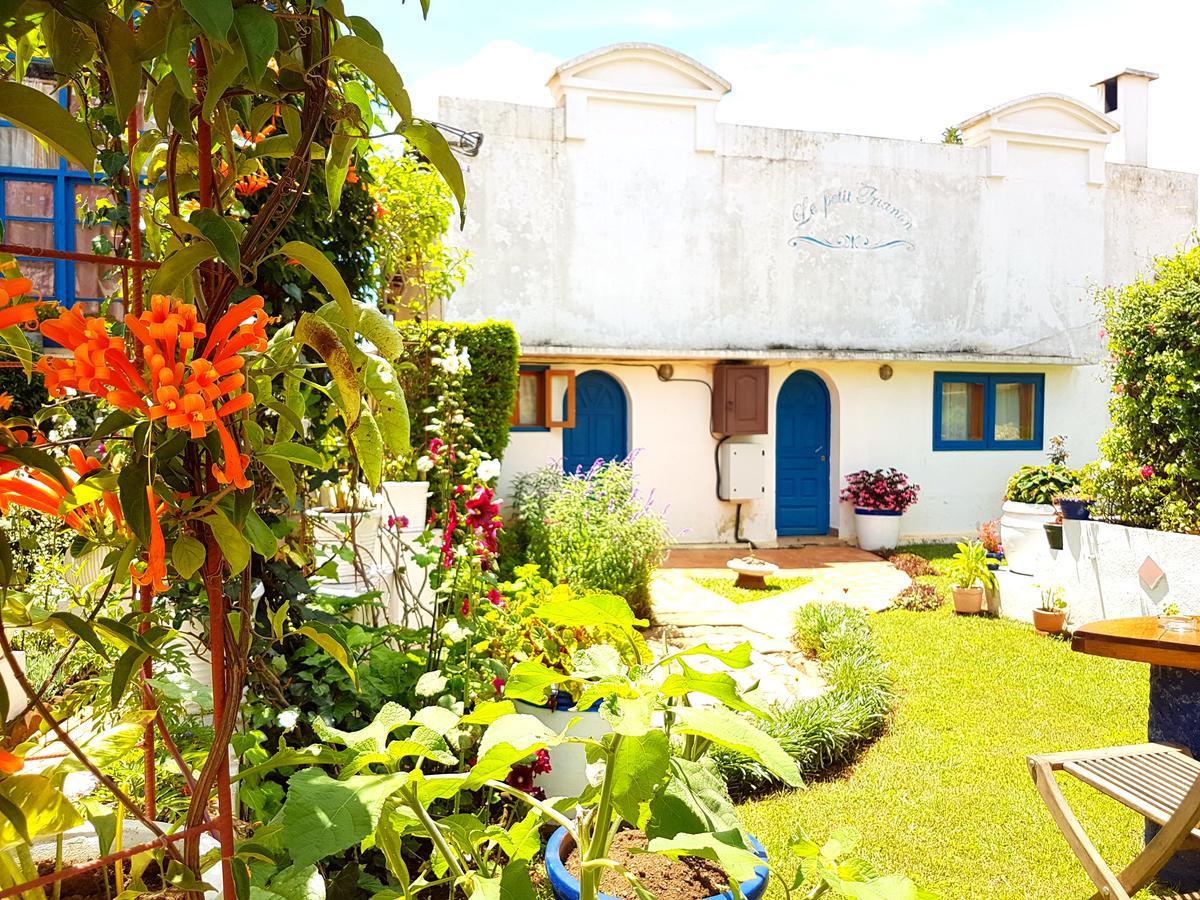 Hotel Le Trianon Antsirabe Buitenkant foto