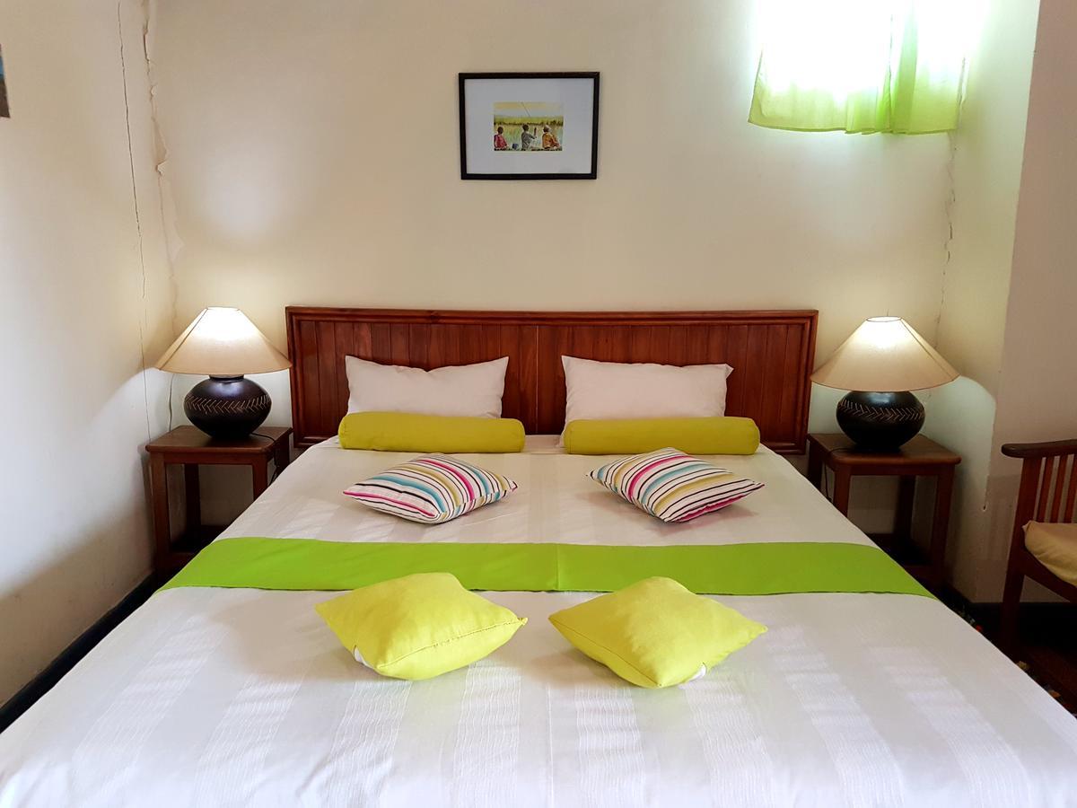 Hotel Le Trianon Antsirabe Buitenkant foto