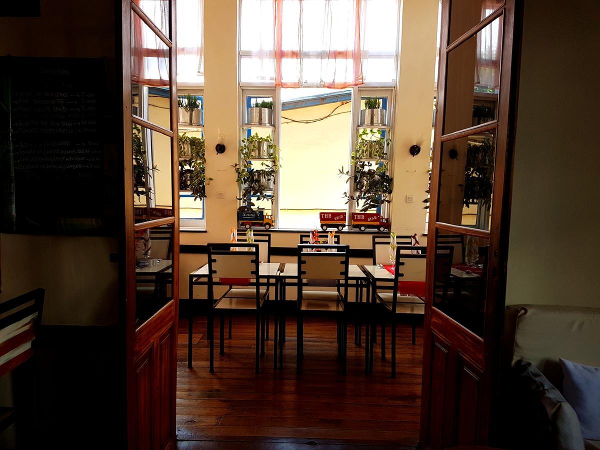 Hotel Le Trianon Antsirabe Buitenkant foto