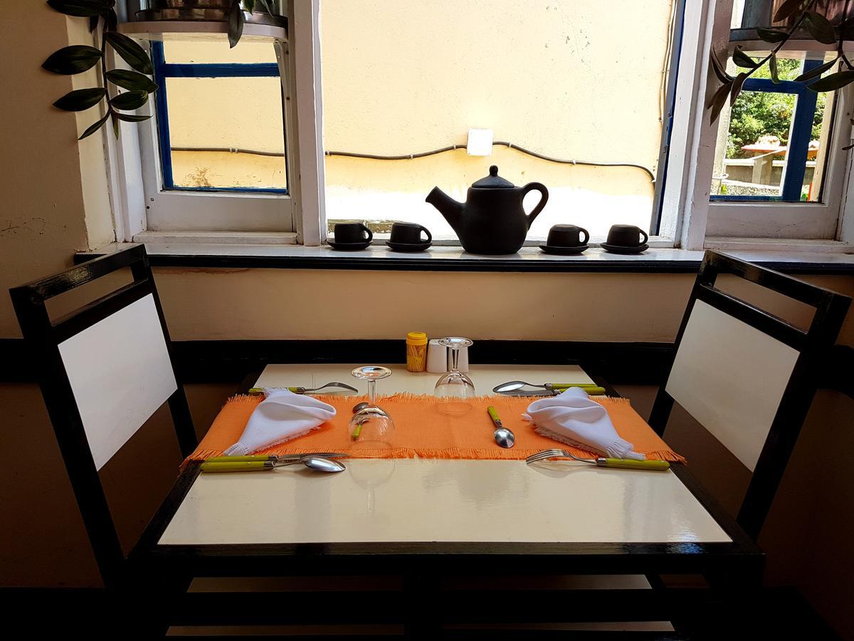 Hotel Le Trianon Antsirabe Buitenkant foto