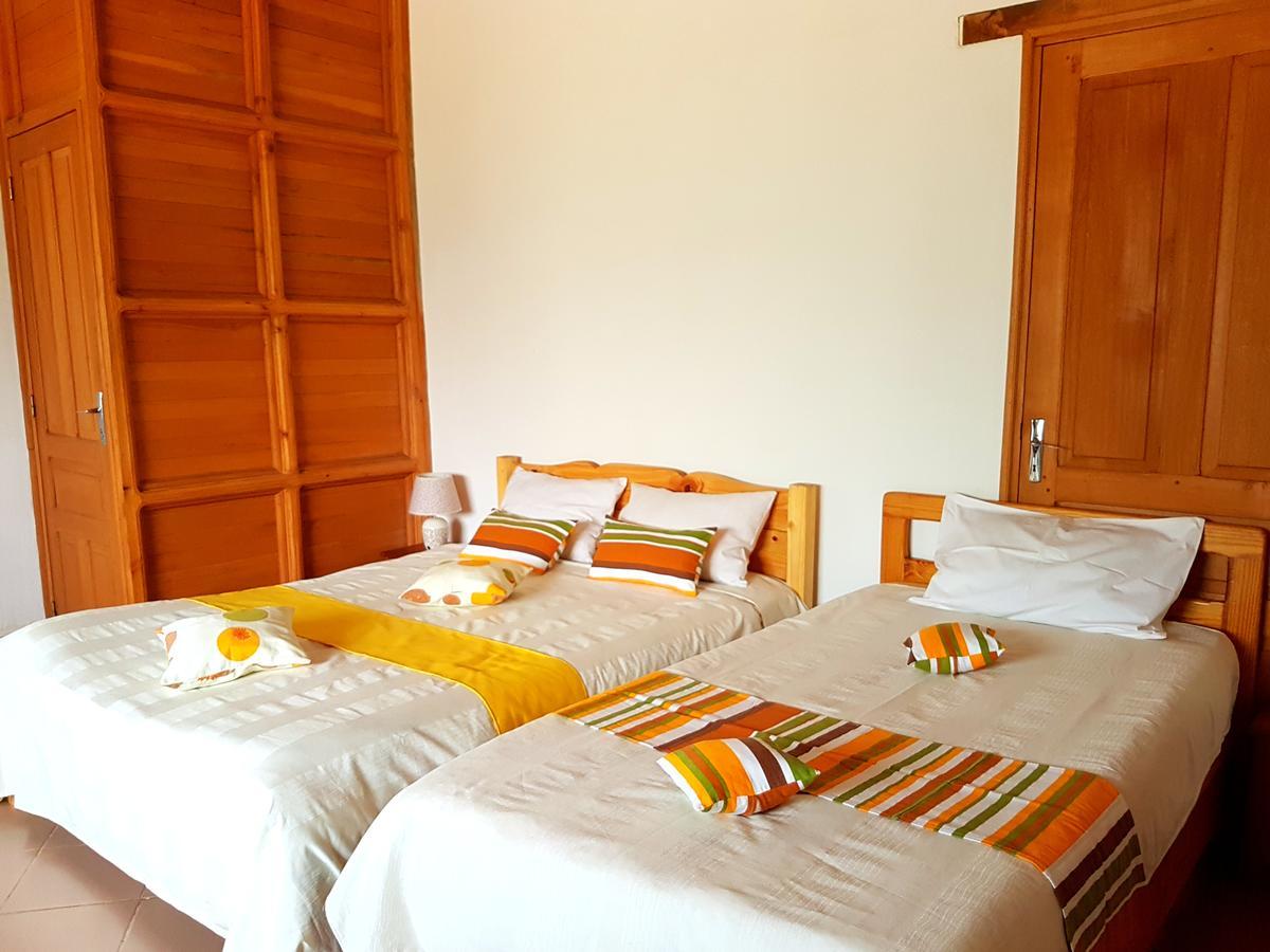 Hotel Le Trianon Antsirabe Buitenkant foto